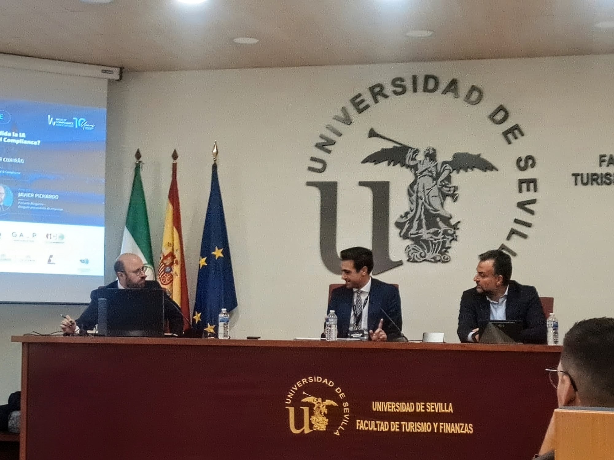 Javier Pichardo participa en Compliance 360º Andalucía sobre inteligencia artificial, Derecho laboral y Compliance.